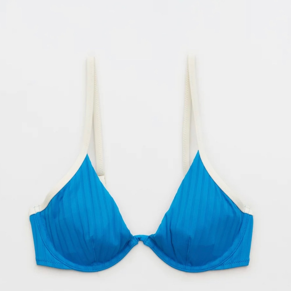 Aerie NWOT bikini top SIZE: 32DD